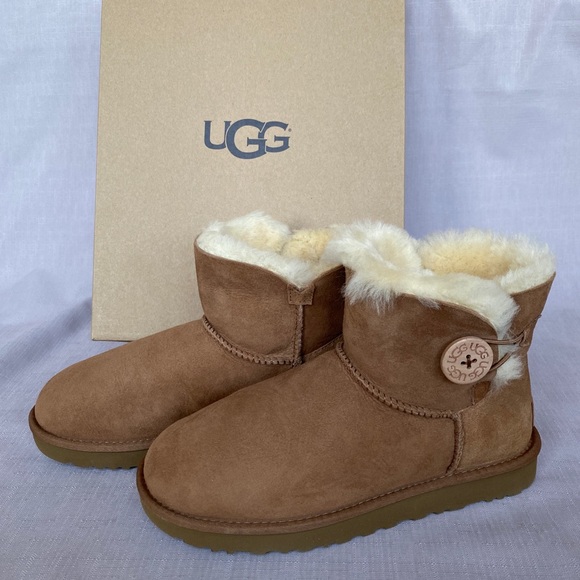 ugg mini bailey button ii ugg mini bailey button ii